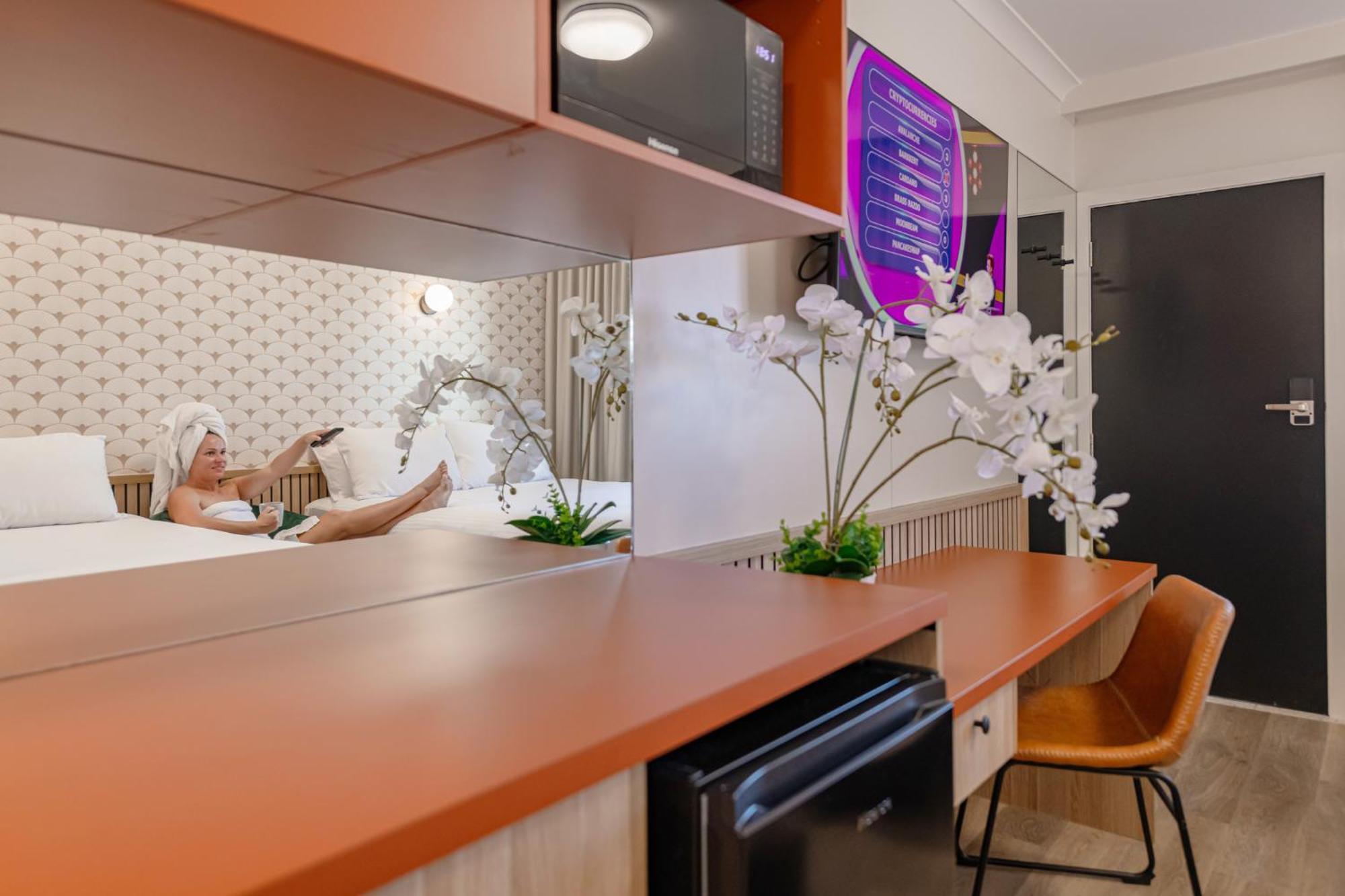 เดอะพรีซินต์ แกรดสโตน Hotel แกลดสตัน ภายนอก รูปภาพ