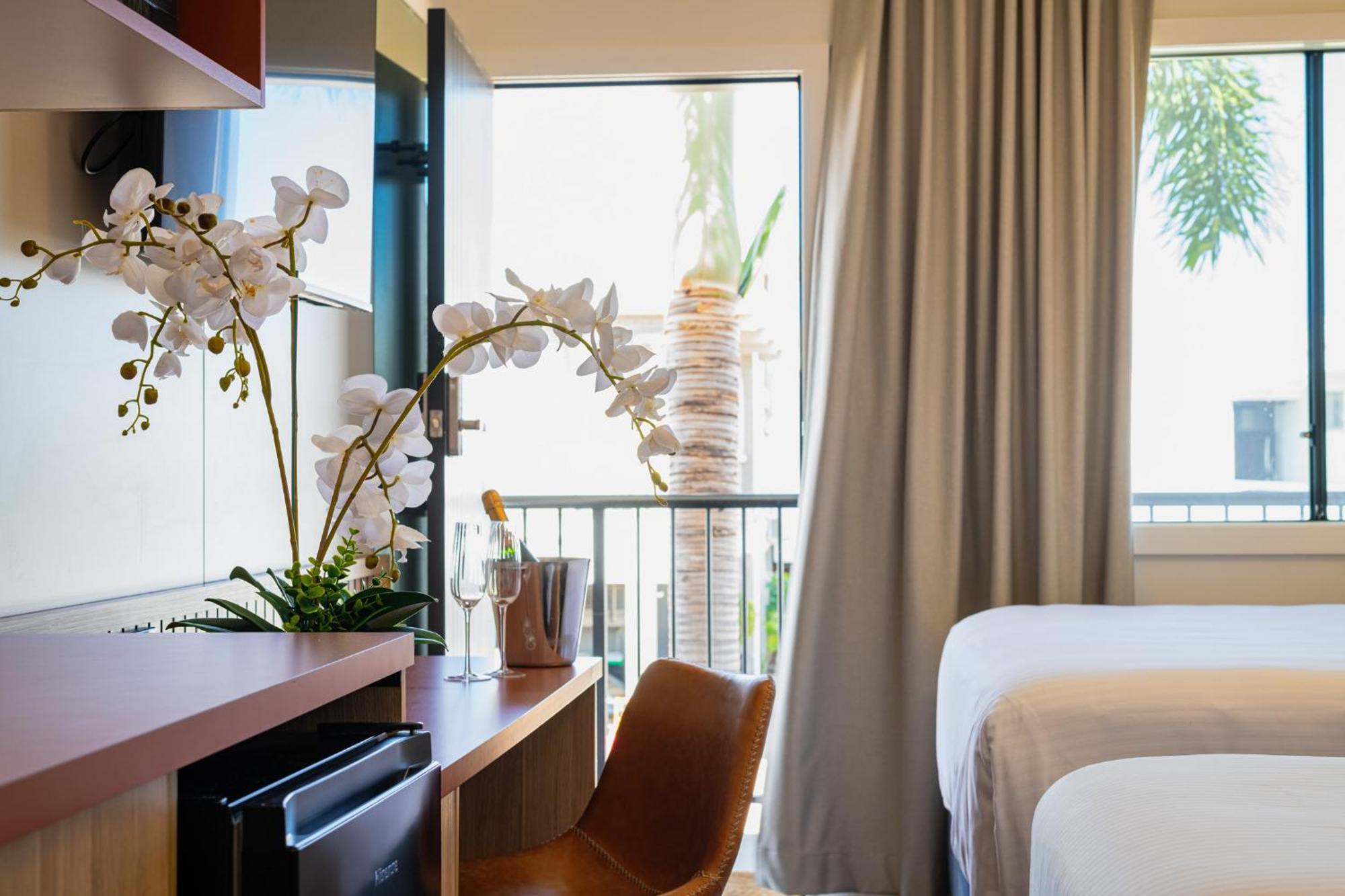 เดอะพรีซินต์ แกรดสโตน Hotel แกลดสตัน ภายนอก รูปภาพ